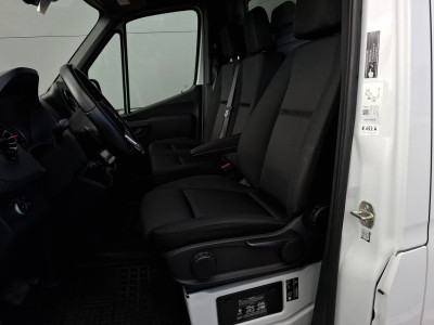 Mercedes-Benz Sprinter 317 CDI L2 H2 Koelwagen Dag en Nacht (Wordt verwacht) foto 6
