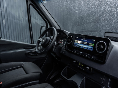 Mercedes-Benz Sprinter 317 CDI L2H2 | Mbux | Facelift | Navi | Camera | Adapt.Cruise | Automaat 2