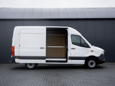 Mercedes-Benz Sprinter 317 CDI L2H2 | Mbux | Facelift | Navi | Camera | Adapt.Cruise | Automaat 7