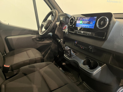 Mercedes-Benz Sprinter 317 CDI L2H2 RWD / Euro 6 / CarPlay / Adap. Cruise Control / Camera / Trekhaak / 42.100 KM !! foto 3