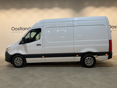 Mercedes-Benz Sprinter 317 CDI L2H2 RWD / Euro 6 / CarPlay / Adap. Cruise Control / Camera / Trekhaak / 42.100 KM !! foto 4