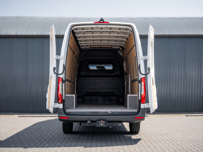 Mercedes-Benz Sprinter 317 CDI L3H2 | 170 PK | Automaat | Camera | Mbux | Cruise | PDC | Trekhaak 9