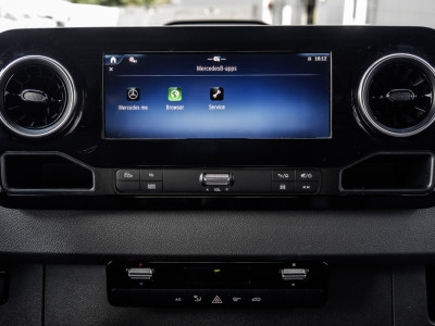 Mercedes-Benz Sprinter 317 CDI | L3H2 | Automaat met Flippers | MBUX | Camera | Climate | Cruise | PDC | Euro 6 foto 16