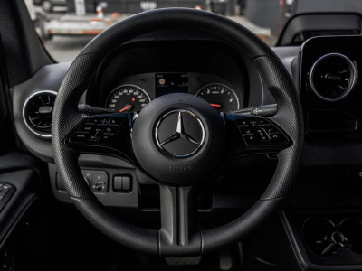 Mercedes-Benz Sprinter 317 CDI | L3H2 | Automaat met Flippers | MBUX | Camera | Climate | Cruise | PDC | Euro 6 foto 18