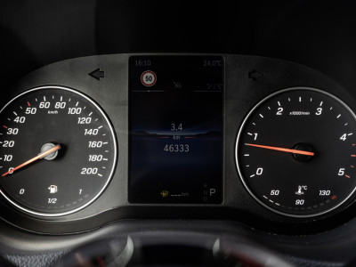 Mercedes-Benz Sprinter 317 CDI | L3H2 | Automaat met Flippers | MBUX | Camera | Climate | Cruise | PDC | Euro 6 foto 19