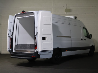 Mercedes-Benz Sprinter 317 CDI L3 H2 Koelwagen Dag en Nacht Led Navigatie foto 13
