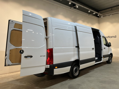Mercedes-Benz Sprinter 317 CDI L3H2 RWD / Euro 6 / Airco / Cruise Control Adap. / Camera / 17.100 KM !! foto 18
