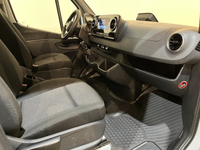 Mercedes-Benz Sprinter 317 CDI L3H2 RWD / Euro 6 / Airco / Cruise Control Adap. / Camera / 17.100 KM !! foto 21