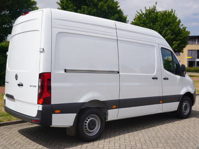 Mercedes-Benz Sprinter 317CDI Pro L2H2 BPM VRIJ!! 10.25 Mbux Cam, Gev. Stoel, 3.5T Trekgewicht, LED!! NR. A393* 4