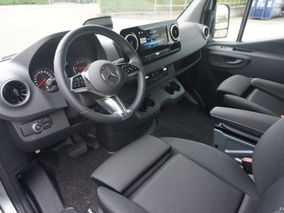 Mercedes-Benz Sprinter 317CDI Pro L2H2 BPM VRIJ!! 10.25 Mbux Cam, Gev. Stoel, 3.5T Trekgewicht, LED!! NR. A393* 9