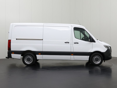 Mercedes-Benz Sprinter 317CDi Automaat L2H1 | LED | Multimedia | Camera | Airco | Cruise | 3-Zits foto 13