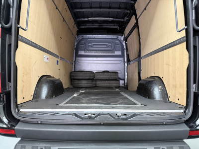 Mercedes-Benz Sprinter 317CDi Automaat L2H2 Exclusive | Led | Multimedia 10 Mbux Navigatie+Camera | Airco | Cruise | 3-Zits | Betimmering foto 8