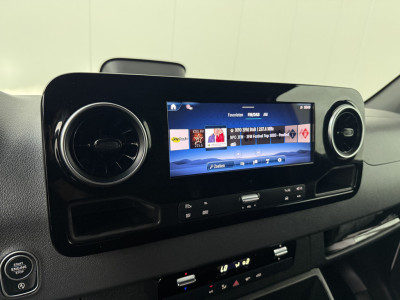 Mercedes-Benz Sprinter 317CDi Automaat L2H2 | Led | 10 Mbux Navigatie+Camera | 3-Zits | Betimmering | Airco | Cruise foto 19