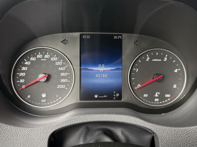 Mercedes-Benz Sprinter 317CDi Automaat L2H2 | Led | 10 Multimedia | Navigatie | Camera | Airco | Cruise | 3-Zits foto 9