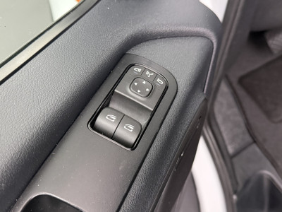 Mercedes-Benz Sprinter 317CDi Automaat L2H2 | Led | 10 Navigatie+Camera+Multimedia | Airco | Cruise | 3-Zits foto 8