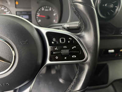 Mercedes-Benz Sprinter 317CDi Automaat L2H2 | Led | Exclusive | Navigatie | Multimedia | Airco | Cruise | 3-Zits foto 16