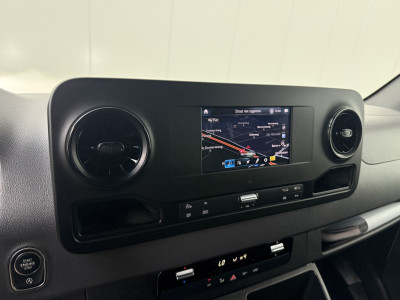 Mercedes-Benz Sprinter 317CDi Automaat L2H2 | Led | Exclusive | Navigatie | Multimedia | Airco | Cruise | 3-Zits foto 20