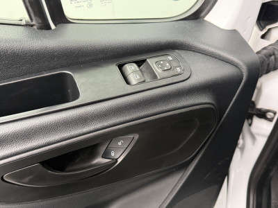 Mercedes-Benz Sprinter 317CDi L3H2 Maxi | Navigatie | Camera | Airco | Multimedia | 3-Persoons 8
