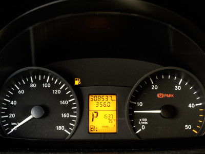 Mercedes-Benz Sprinter 318 | 3.0 CDI V6 | 180 PK | Airco | Automaat 15