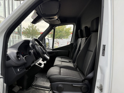 Mercedes-Benz Sprinter 319 1.9 CDI Bakwagen met laadklep | Zijdeur | Cruisec. | Airco foto 10