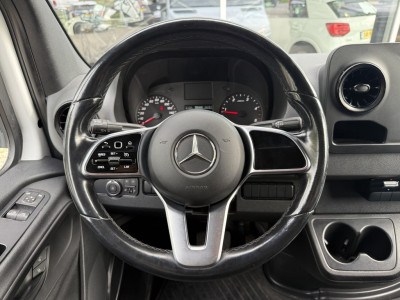 Mercedes-Benz Sprinter 319 1.9 CDI Bakwagen met laadklep | Zijdeur | Cruisec. | Airco foto 15