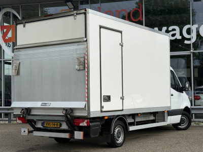 Mercedes-Benz Sprinter 319 1.9 CDI Bakwagen met laadklep | Zijdeur | Cruisec. | Airco foto 3