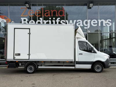 Mercedes-Benz Sprinter 319 1.9 CDI Bakwagen met laadklep | Zijdeur | Cruisec. | Airco foto 5