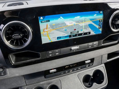 Mercedes-Benz Sprinter 319 1.9 CDI L2H2 PB Edition 360 Camera, Cruise, Carplay, 10,5 Mbux, LED, Automaat, 190pk, Standkachel, Stoelverwarming, Uniek! foto 7