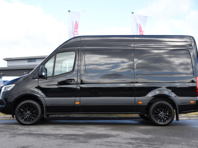 Mercedes-Benz Sprinter 319 1.9 CDI L2H2 Pro Black Edition FACELIFT! Adaptieve Cruise, luchtvering, Camera, LED, 10,5 Mbux, Standkachel, Stoelverwarming, Sensoren, Uniek! 9