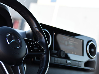 Mercedes-Benz Sprinter 319 1.9 CDI L2H2 RWD Black Edition Full Options! 360 Camera, Adaptieve Cruise, LED, Standkachel, Carplay, 190pk, Voorruit verwarming, Uniek! foto 11