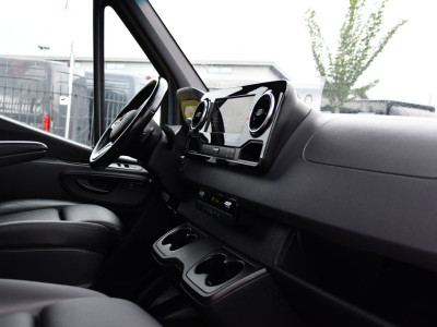 Mercedes-Benz Sprinter 319 1.9 CDI L2H2 RWD PB Edition 360 Camera, Cruise, Carplay, 2 x Schuifdeur, LED, 190pk, 2 x Geveerde stoel, 10,5 Mbux, Stoelverwarming, Automaat, Uniek! foto 19