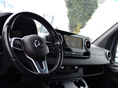 Mercedes-Benz Sprinter 319 1.9 CDI L2H2 RWD PB Edition 360 Camera, Cruise, Carplay, 2 x Schuifdeur, LED, 190pk, 2 x Geveerde stoel, 10,5 Mbux, Stoelverwarming, Automaat, Uniek! foto 2