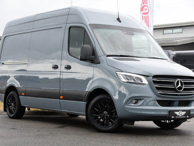 Mercedes-Benz Sprinter 319 1.9 CDI L2H2 RWD PB Edition 360 Camera, Cruise, Carplay, 2 x Schuifdeur, LED, 190pk, 2 x Geveerde stoel, 10,5 Mbux, Stoelverwarming, Automaat, Uniek! foto 5
