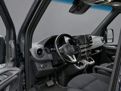 Mercedes-Benz Sprinter 319 1.9 CDI L2H2 RWD PB Edition Camera, Cruise, Carplay, LED, 10,5 Mbux, Trekhaak, Automaat, Sensoren, Stoelverwarming, Uniek! foto 2