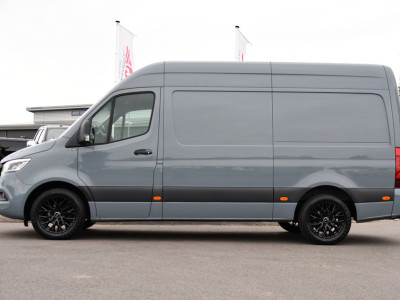 Mercedes-Benz Sprinter 319 1.9 CDI L2H2 RWD PB Edition Full Options! Luchtvering, Cruise, 360 Camera, Stoelverwarming, Clima, LED, Standkachel, Voorruit verwarming, 190pk, Automaat, Uniek! foto 9
