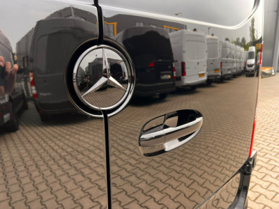 Mercedes-Benz Sprinter 319 1.9 CDI L2H2 RWD VVB BLACK EDITION LAGE KMSTAND VVB329 BPM vrij! Benut nu nog uw voordeel! 10