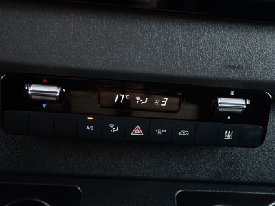 Mercedes-Benz Sprinter 319 3.0 CDI L2H2 Black Edition Adaptieve Cruise, 360 Camera, Carplay, 190pk, LED, 10,5 Mbux, Automaat, 3500kg Trekhaak, Dodehoek, 2 x Geveerde stoel, Uniek! 20