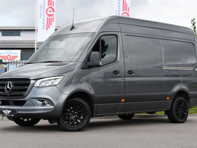 Mercedes-Benz Sprinter 319 3.0 CDI L2H2 PB Edition 360 Camera, Carplay, Cruise, 3500kg, Trekhaak, Led, NAVI, 190pk, 2 x Schuifdeur, Uniek!