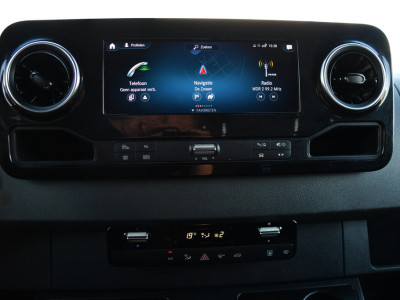 Mercedes-Benz Sprinter 319 3.0 CDI L4H2 PB Edition Adaptieve Cruise, Camera, LED, Carplay, 190pk, Standkachel, Stoelverwarming, Sensoren, 3500kg Trekhaak, Uniek! Extra lang, L4, Ultra lang foto 41