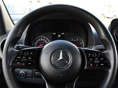 Mercedes-Benz Sprinter 319 3.0 V6 CDI L2H2 RWD AMG Edition Camera, Cruise, Carplay, 190pk, Automaat, Multimedia, LED, Stoelverwarming, Standkachel, Uniek! foto 16