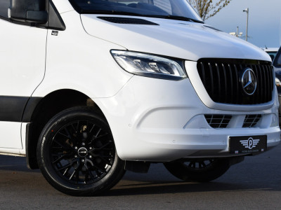 Mercedes-Benz Sprinter 319 3.0 V6 CDI L2H2 RWD AMG Edition Camera, Cruise, Carplay, 190pk, Automaat, Multimedia, LED, Stoelverwarming, Standkachel, Uniek! foto 8