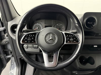 Mercedes-Benz Sprinter 319CDI 3.0V6 Automaat L2H2 Exclusive | Standkachel | Led | Airco | Multimedia | Camera | 2800Kg Trekhaak foto 17
