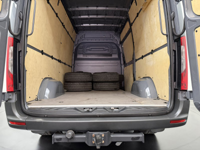 Mercedes-Benz Sprinter 319CDI 3.0V6 Automaat L2H2 Exclusive | Standkachel | Led | Airco | Multimedia | Camera | 2800Kg Trekhaak foto 5