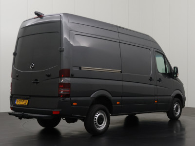 Mercedes-Benz Sprinter 319CDI 3.0V6 L2H2 Automaat | Camera | Airco | Cruise | Trekhaak | Betimmering foto 2