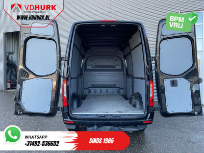 Mercedes-Benz Sprinter 319 CDI Aut. L2H2 Adapt.Cruise/  2x Schuifdeur/ 3.5t Trekverm./ LED/ 10,25 MBUX/ Carplay/ Standkachel/ Stoelverw./ Airco/ Camera/ PDC/ Trekhaak foto 6