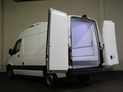 Mercedes-Benz Sprinter 319 CDI L2 H2 Automaat Koelwagen Dag en Nacht foto 10