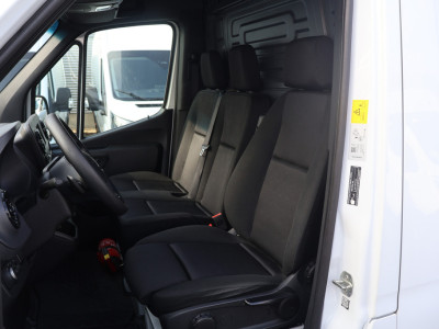 Mercedes-Benz Sprinter 319 CDI L2 H2 Koelwagen Dag en Nacht 3.5T Trekhaak foto 2