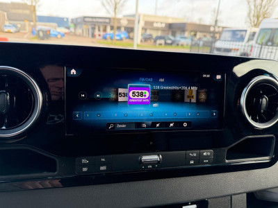 Mercedes-Benz Sprinter 319 CDI L3H2 2x Schuifdeur | Aut. | Distronic | LED | Mbux | 2x Gev. Stoel 15