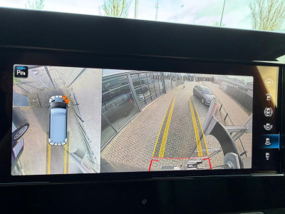 Mercedes-Benz Sprinter 319 CDI L3H2 2x Schuifdeur | Aut. | Distronic | LED | Mbux | 2x Gev. Stoel 16