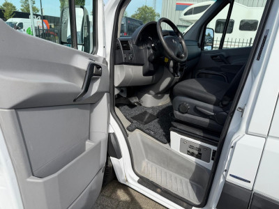 Mercedes-Benz Sprinter 319 CDI V6 L2H2 Euro 6 | 3.5T Trekhaak | Automaat | Airco foto 8